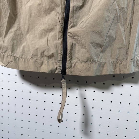 Nike Tech Hypermesh Sleeveless Windbreaker Vest Women's Khaki Nylon Lined - XS - Picture 8 of 14